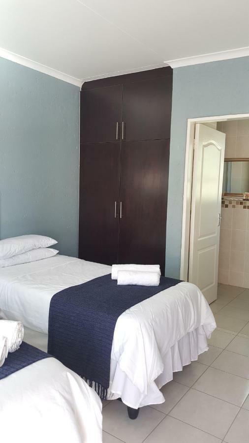 מהיקנג Silver Rest Guesthouse מראה חיצוני תמונה