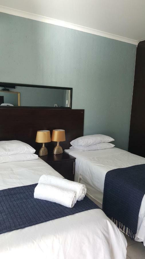 מהיקנג Silver Rest Guesthouse מראה חיצוני תמונה