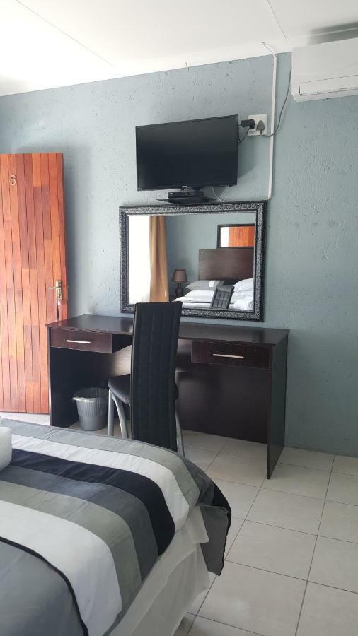 מהיקנג Silver Rest Guesthouse מראה חיצוני תמונה