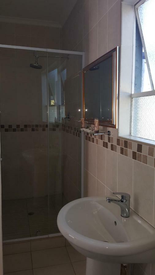 מהיקנג Silver Rest Guesthouse מראה חיצוני תמונה