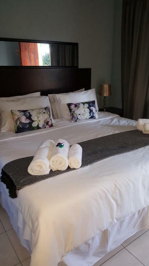 מהיקנג Silver Rest Guesthouse מראה חיצוני תמונה